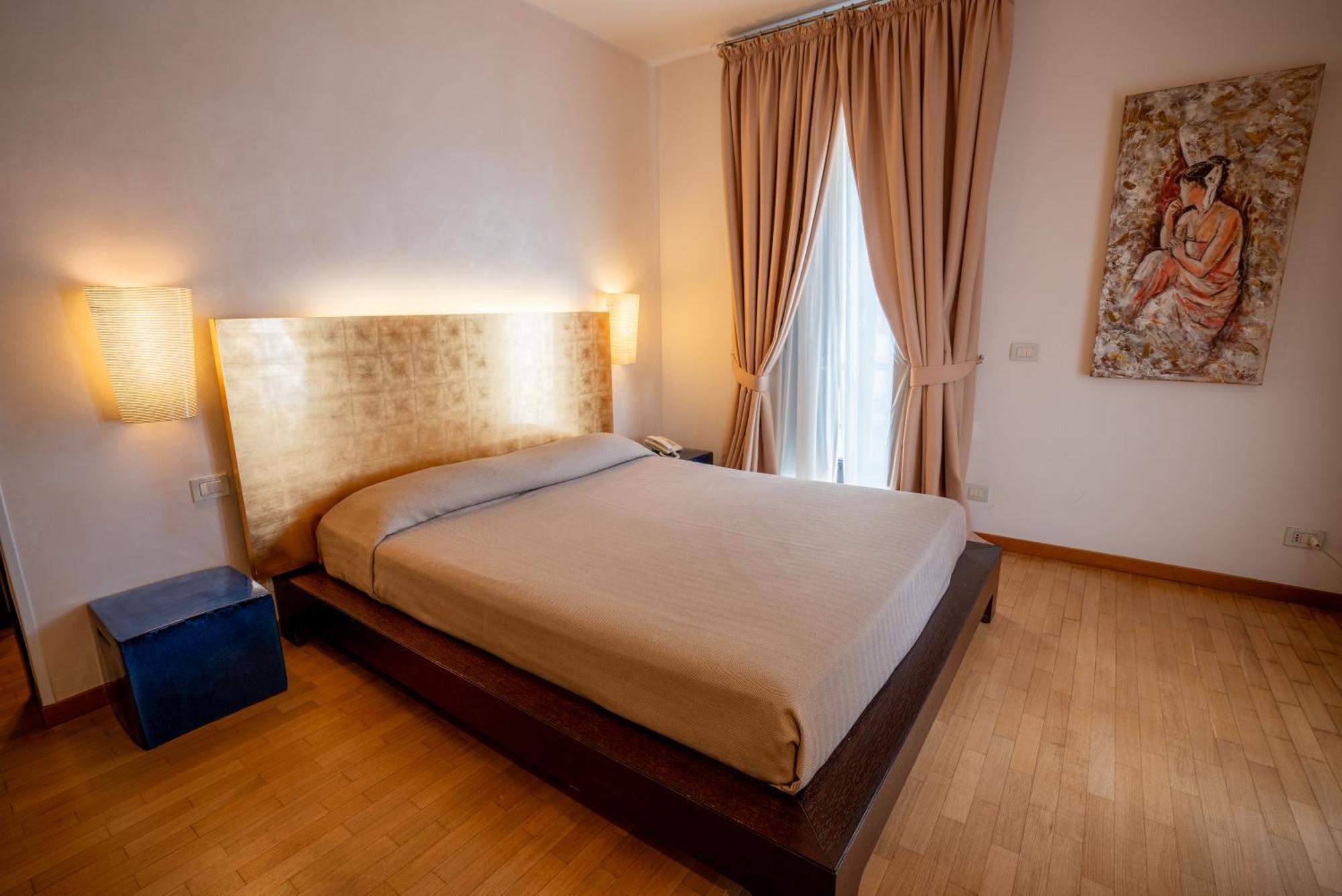 Hotel San Tommaso 4*